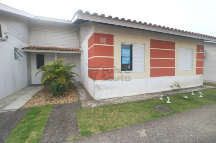 Seu Novo Lar no Moradas Club: Casa com 3 Quartos em Condomínio Seguro e Familiar!