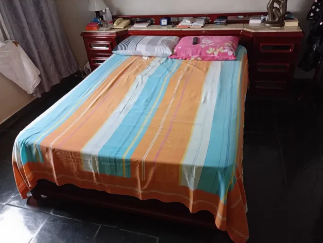 Cama Queen