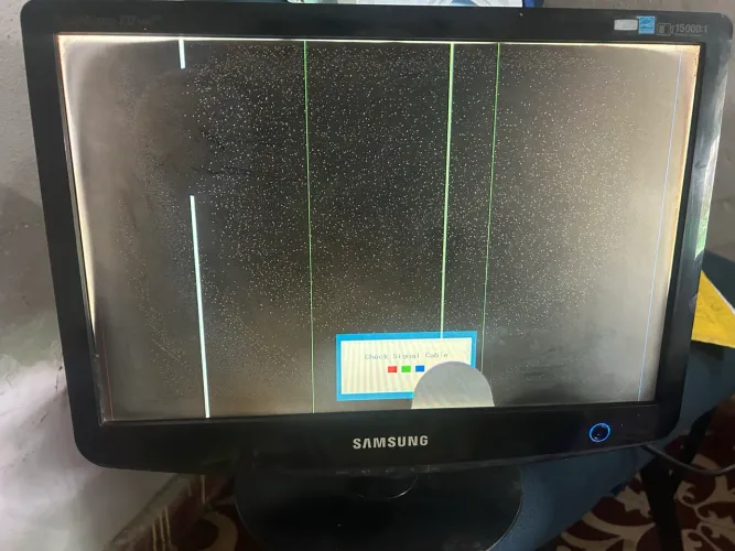 Monitor Samsung 17? funcionando (com defeito na tela) - para peças ou reparo