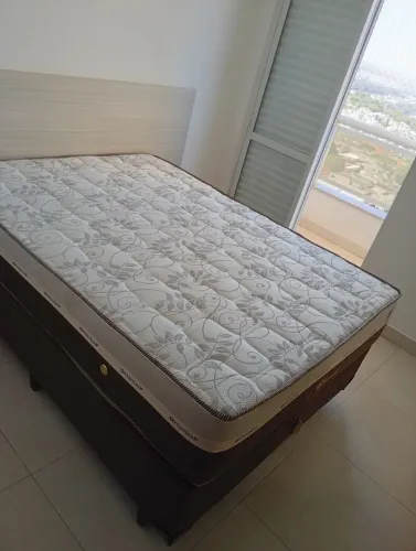 Cama casal pra coluca