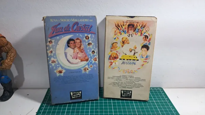 Vhs Super Xuxa contra o baixo astral e Lua de Cristal
