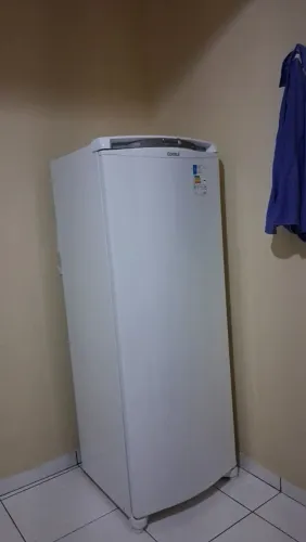 VENDO GELADEIRA CONSUL A++ EM PERFEITO ESTADO, COM UM ANO DE USO E FOGÃO