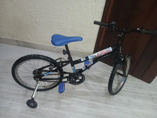 Bicicleta aro 20 MTO POUCO USADA