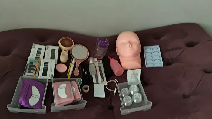 Kit extenção de cílios e maca