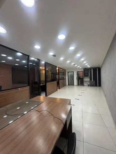 Sala Comercial em Centro - Campos dos Goytacazes