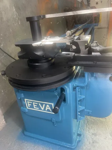 Curvadora de tubos Feva 63 mm Comp 3 mts excelente