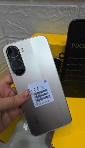 Realme C81 Pro (Lançamento Novo) 256+4 Gold