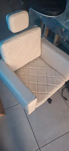 Cadeira de salão nova!