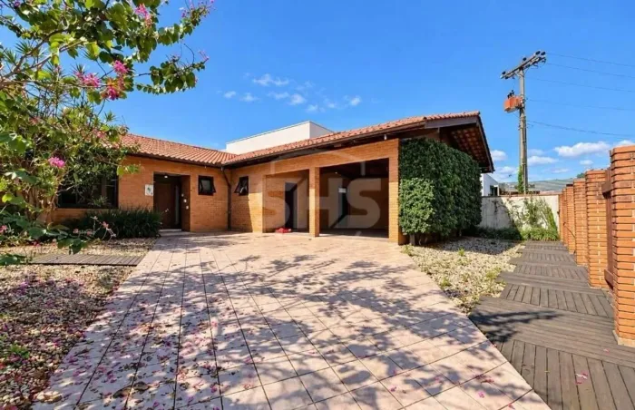 Casa com 5 dormitórios para alugar, 379 m² por R$ 6.500/mês - Itoupava Norte - Blumenau/SC