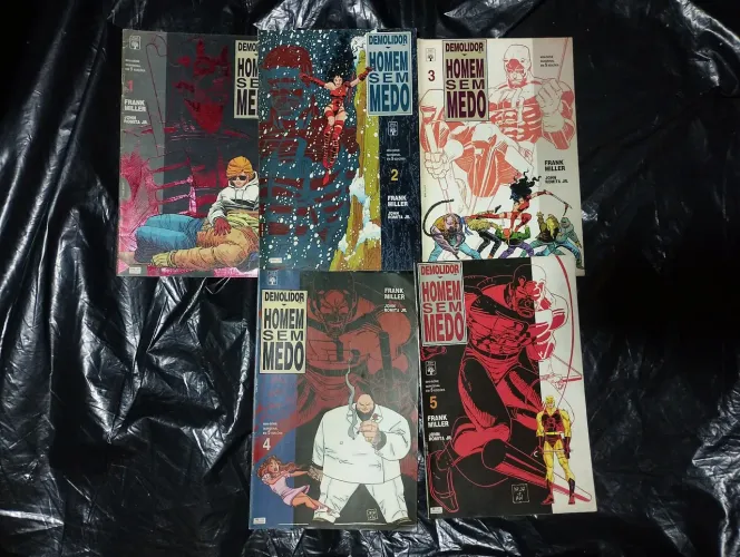 Demolidor Homem sem Medo Frank Miller editora Abril completo