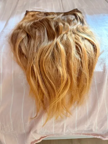 Mega hair cabelo humano loiro - 4 telas tic tac - 53 cm comprimento