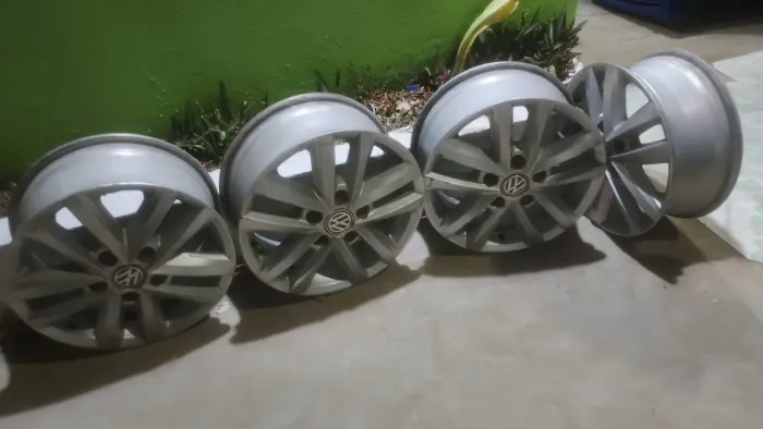 Vendo aro 16 da Amarok jetra