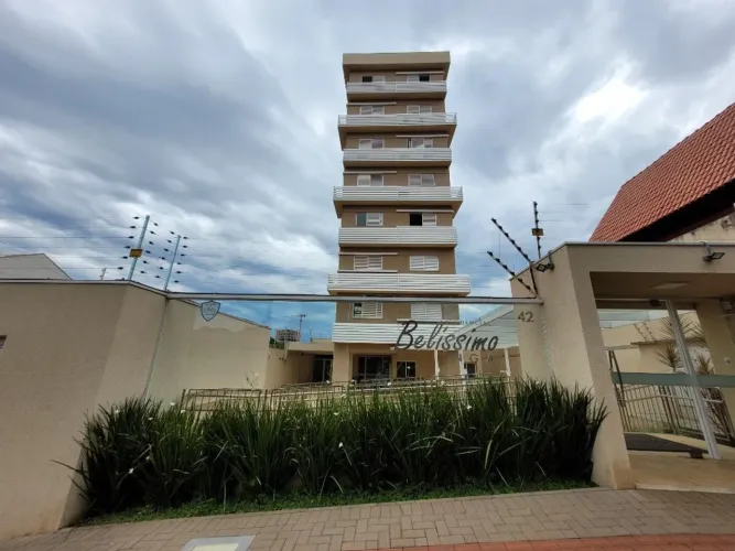 Apartamento para alugar em Maringá, Zona 08, com 2 quartos, com 51.79 m², Belissimo Inga