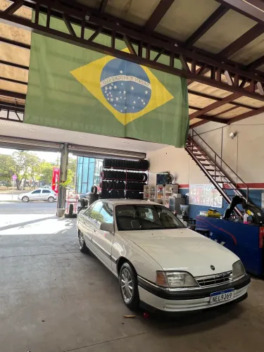 Chevrolet Omega GLS 2.2 / 2.0 (álcool) 1993