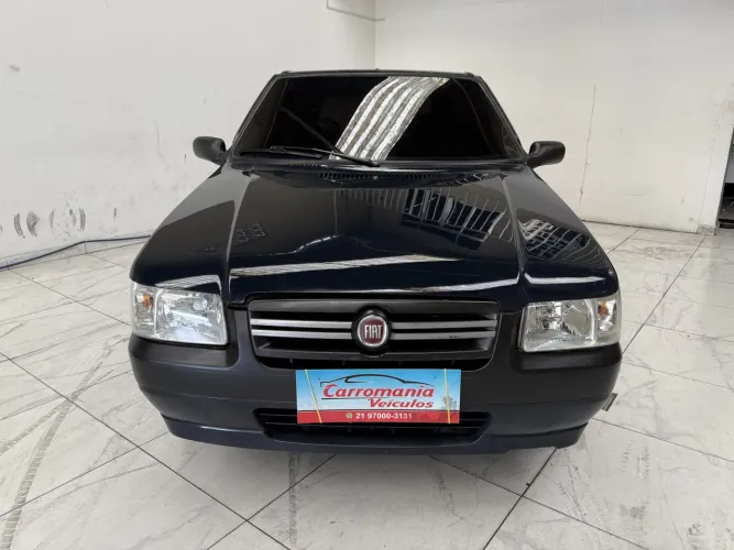 Fiat Uno Mille Celeb. WAY Econ. 1.0 F.flex 4P 2011