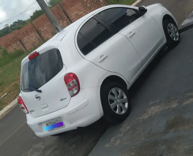 Nissan March S 1.0 16V Flex Fuel 5P 2014