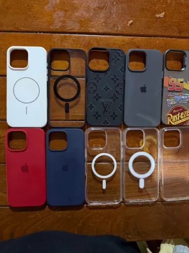 Capinhas pra iPhone 16 pro Max - todas por 250