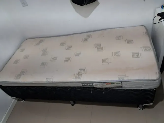 Cama