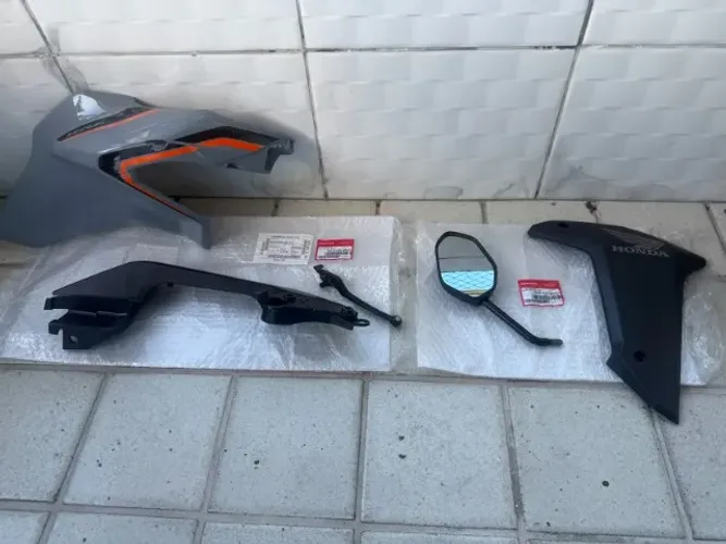 Vendo Peças Originais Honda p/ XRE 190 Adventure 2026 qse perfeitas Tudo apenas R$ 550,