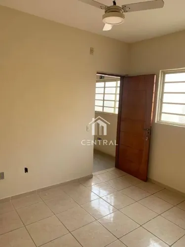 Apartamento com 2 dormitórios à venda, 57 m² por R$ 190.800,00 - Parque São João - Votoran