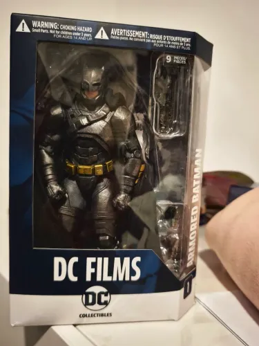 Armored Batman DC collectibles 