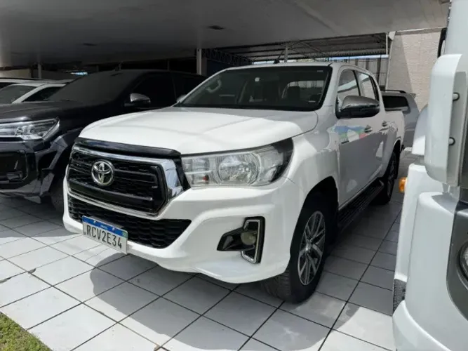 Toyota Hilux CD SRV 4X4 2.8 TDI Diesel Aut. 2020