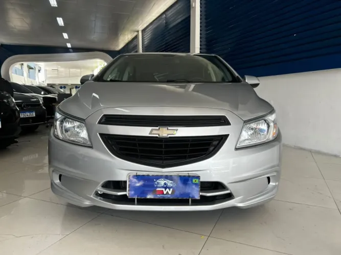 Chevrolet Onix JOY Hatch 1.0 8V Flex Mec. 4P 2018