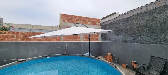Ombrelone Lateral Suspenso 3m Piscina Jardim Com Base 55l