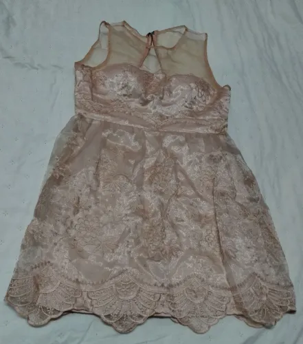 Vendo Vestido. Tamanho M