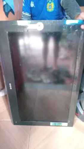 Vende se uma TV de 32 polegada 