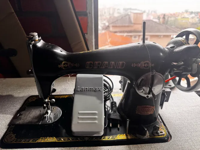 Máquina de costura da vovó