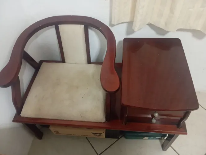 Móveis antigos