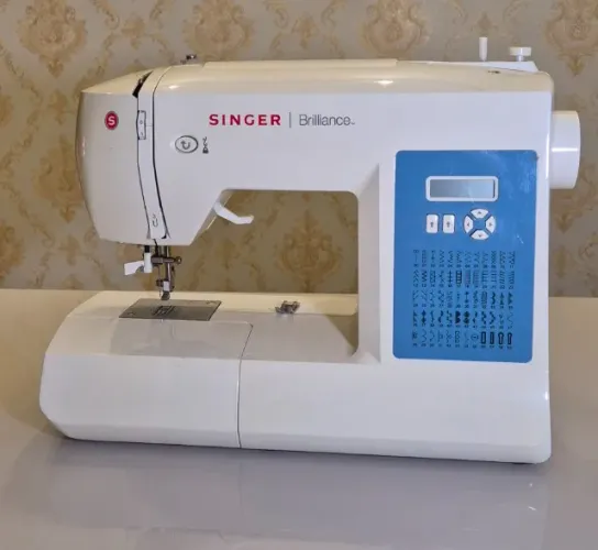 Máquina de costura Singer