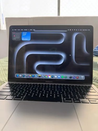 MacBook Air M1 2020 8GB 256GB | Excelente Estado + Hub USB-C
