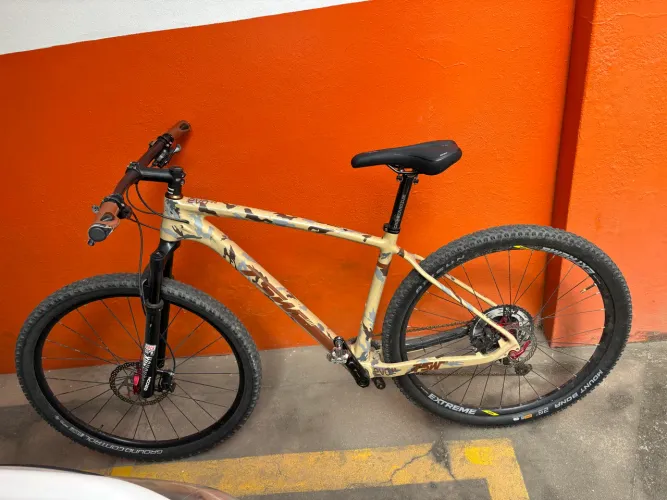 Caloi carbono mb 29 shimano