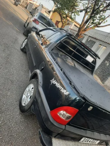 Fiat Strada LX 1.6 MPI 16V 2001