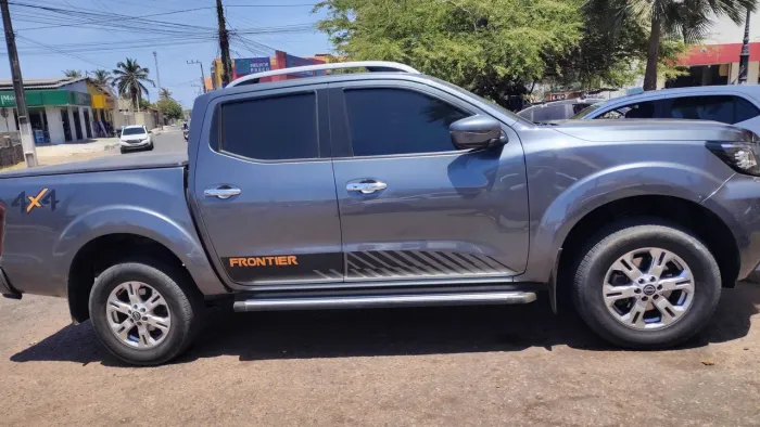 Nissan Frontier XE CD 4X4 2.3 Bi-TB Diesel Aut. 2025
