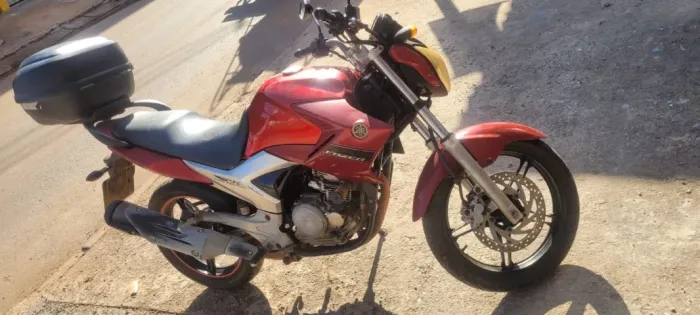 Moto Fazer 250cc 2012/2013.