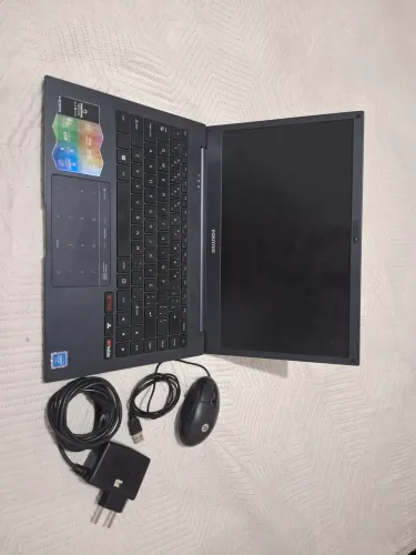 Notebook Positivo 4GB Memória 64GB Armazenamento