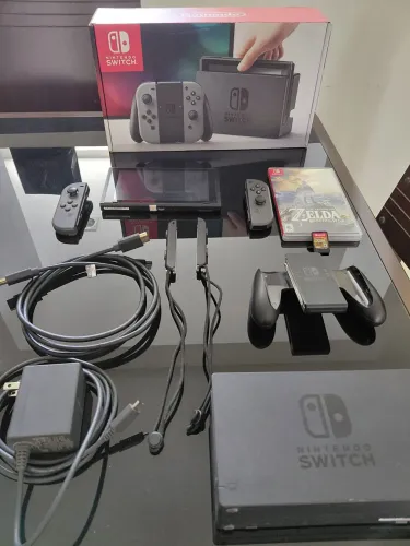 Switch v1 + cartão sd 128gb + Zelda: Breath of the Wild