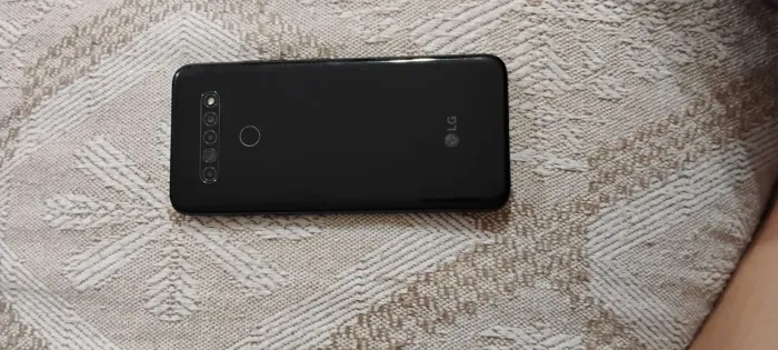 CELULAR LGK41