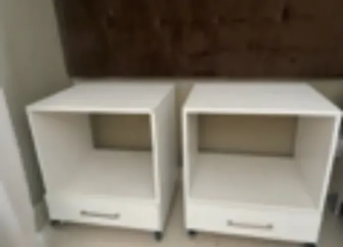 2 Criados mudos MDF