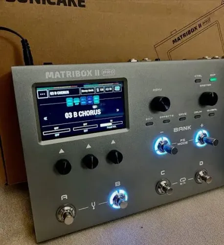 Pedaleira de Guitarra Sonicake Matribox II Pro