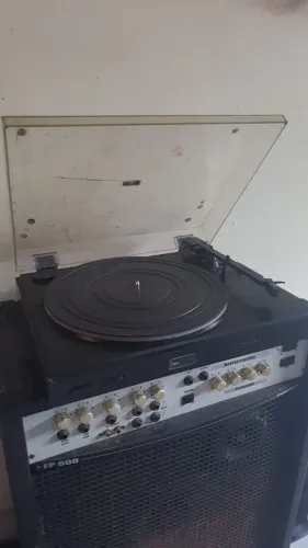 Toca disco com pitch e Strobo