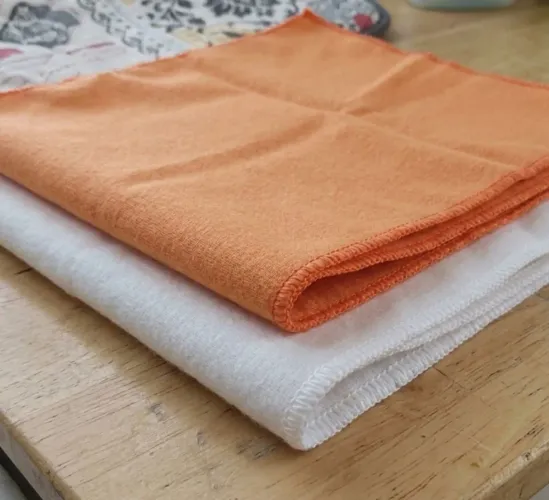 Flanela para limpeza. Branca e laranja. Escolha a cor na hora da compra. Kit c/12unid.