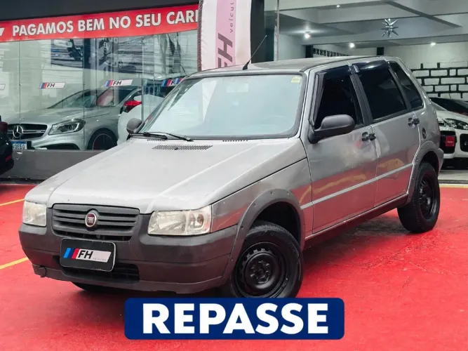 Fiat Uno Mille Celeb. WAY Econ. 1.0 F.flex 4P 2013