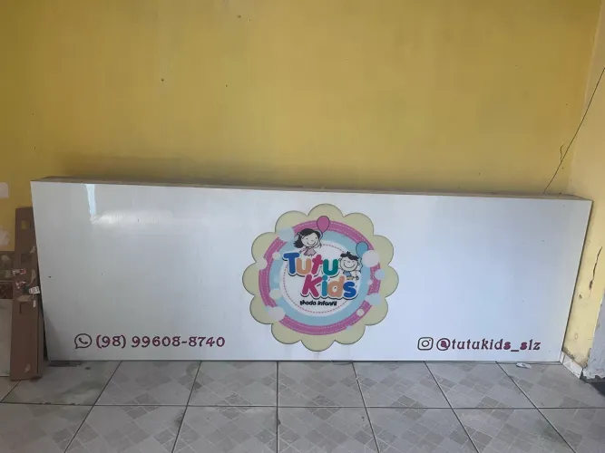 Placa pra loja
