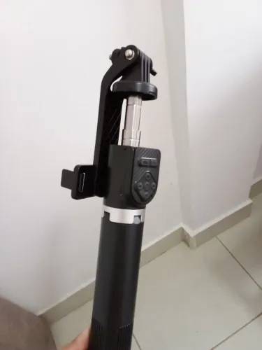 TRIPÉ/SUPORTE PARA CELULAR