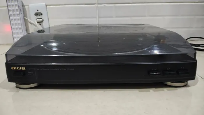 Toca-discos automático Aiwa PX-E850H