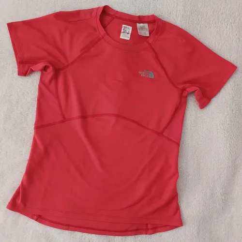 camiseta the north face feminina pp